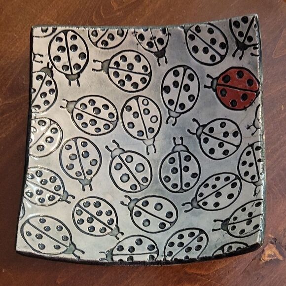 Stoneware Curved Square Ladybug Catch All Table Bowl Dish HOST PICK - Picture 2 of 9